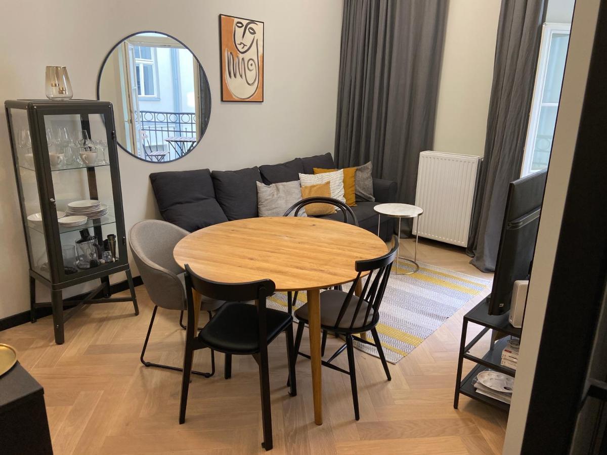 Ak Apartments Warsawa Bagian luar foto