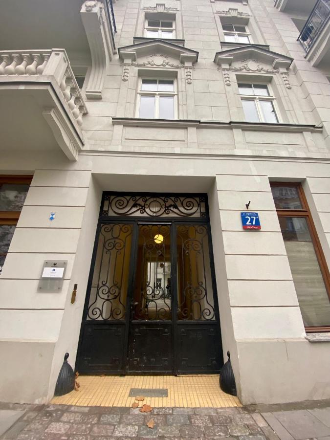 Ak Apartments Warsawa Bagian luar foto